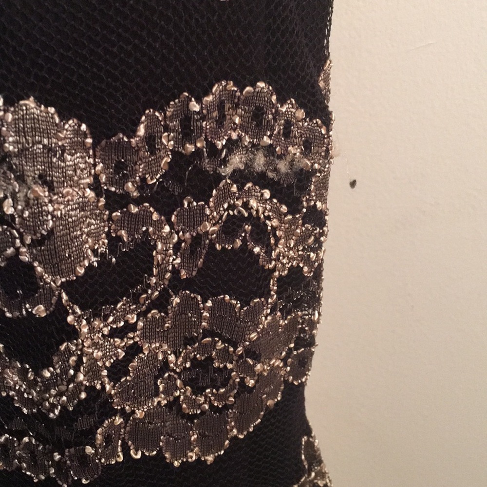 Dress - Picture 3 of 5